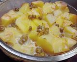 Foto del paso 3 de la receta: 🥔🫛Tortilla de papa y arvejas Saludable 🥔🫛