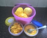 A picture of step 2 of Falooda Ice cream.