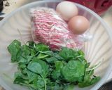 Foto langkah ke 1 dari resep 23. Telur, bayam, kwitiaw(3in1).