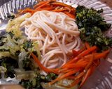 Foto del paso 7 de la receta: Vegetales🥕🍆🌰🌿 y espaguetis🥗 con rica salsa...🙄🤨🤔