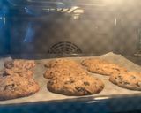 A picture of step 6 of Hilton Doubletree cookies.