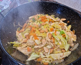 Foto del paso 4 de la receta: Pollo con almendras y salsa Tamari