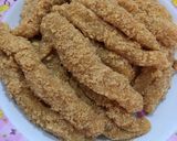 Foto langkah ke 3 dari resep Cheese Crackers Chicken Finger.