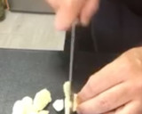 Foto del paso 1 de la receta: Hígado de ternera en tomate