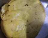A picture of step 1 of Aloo pori.