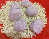 Foto langkah ke 2 dari resep Bola-bola mie.