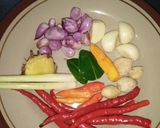 Foto langkah ke 1 dari resep Rica rica ayam khas SOLO.