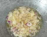 Foto langkah ke 2 dari resep Sambal Cumi Asin Kentang.