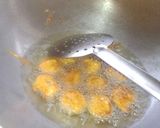 A picture of step 3 of Banana Fritters.