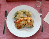 Foto del paso 6 de la receta: Salmón con costra de cebolla y queso