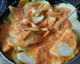 Foto del paso 4 de la receta: Calabacines🥒🍲🥫 en salsa de pimiento rojo y tomate asado🍅🌶️🧅