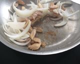 Foto langkah ke 2 dari resep Mie goreng.