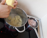Foto del paso 1 de la receta: Causa Peruana diferente