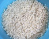 A picture of step 1 of Plain Pulao.