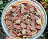 Foto langkah ke 5 dari resep Homemade Pizza.