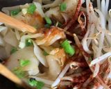 A picture of step 8 of Baing Baing noodles.