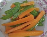 รูปขั้นตอนการทำที่ 1 ของ กุ้งย่างเนยกับผักต้ม เมนูเด็ก 1 ขวบขึ้นไป