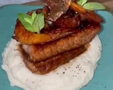 Foto del paso 3 de la receta: Salmón glaseado con puré de patatas y crujiente de salmón