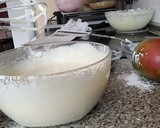Foto del paso 4 de la receta: Tarta de Queso con Mango y Chocolate