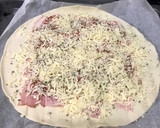 Foto del paso 2 de la receta: Rollos hojaldrados de jamón, bacon, queso y mucho más 🙄🙄🙄