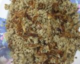A picture of step 6 of Mujadara with Sauce 😋👌🏻.