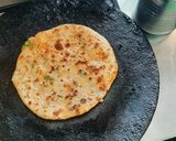 A picture of step 4 of King Paratha.