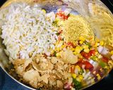 A picture of step 3 of Sweet corn cheese bhel.