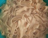 Foto del paso 4 de la receta: Tallarines al huevo a la boloñesa