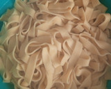 Foto del paso 4 de la receta: Tallarines al huevo a la boloñesa