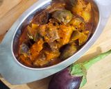 बैंगन आलू सब्जी काठियावाड़ स्टाइल में (Baingan Aloo Sabzi Recipe In Hindi) रेसिपी चरण 8 फोटो