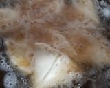A picture of step 15 of Mini moong dal samosa.