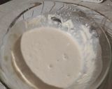 صورة لخطوة 2 من وصفة بيتزا ميكست بصلصتين