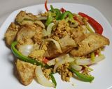 รูปขั้นตอนการทำที่ 4 ของ ไก่ผัดผงกะหรี่