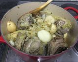 A picture of step 4 of Cabbage and lamb bredie (koolbredie).