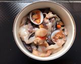 Foto del paso 1 de la receta: Cabrilla en salsa aparihuelada con tacu tacu de frejoles rojos