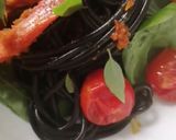 Une image de l'étape 9 de Gambas spaguetti a l'encre de seiche legumes d'été 🦐.