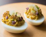 Foto del paso 5 de la receta: Huevo relleno de ají de gallina