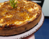 Foto del paso 8 de la receta: Tarta salada de gorgonzola y pera con cebolla caramelizada