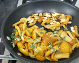 Foto del paso 3 de la receta: Tallerines con setas y trufa