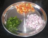 नाचणी पापड चाट (nachni papad chaat recipe in marathi) रेसिपी स्टेप 2 फोटो 