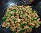 Foto langkah ke 6 dari resep Tumis Udang Campur Tempe Kacang Panjang.