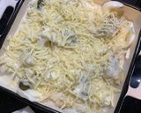 Foto del paso 7 de la receta: Romanescu con bechamel, queso y pesto