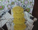 A picture of step 10 of Mango Swiss rolls.
