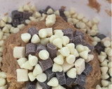Foto del paso 4 de la receta: Galletas de mantequilla con chips de chocolate