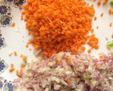 A picture of step 2 of Oats uttapam.