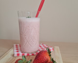 Foto del paso 2 de la receta: Licuado de frutilla 🍓 inspirado en Lassi de India 🇮🇳