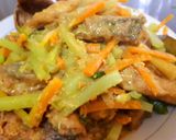 Foto langkah ke 5 dari resep Ikan Nila goreng Tepung Siram Acar Kuning.