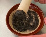 A picture of step 1 of Black Sesame Latte.