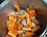 紅蘿蔔玉米筍排骨湯食譜步驟2照片