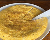 Foto del paso 5 de la receta: Tortilla de alubias y butifarra de huevo